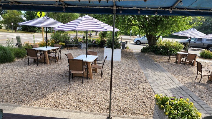 More Photos Of 302 Middle Rd, Blue Point Restaurant For Sale