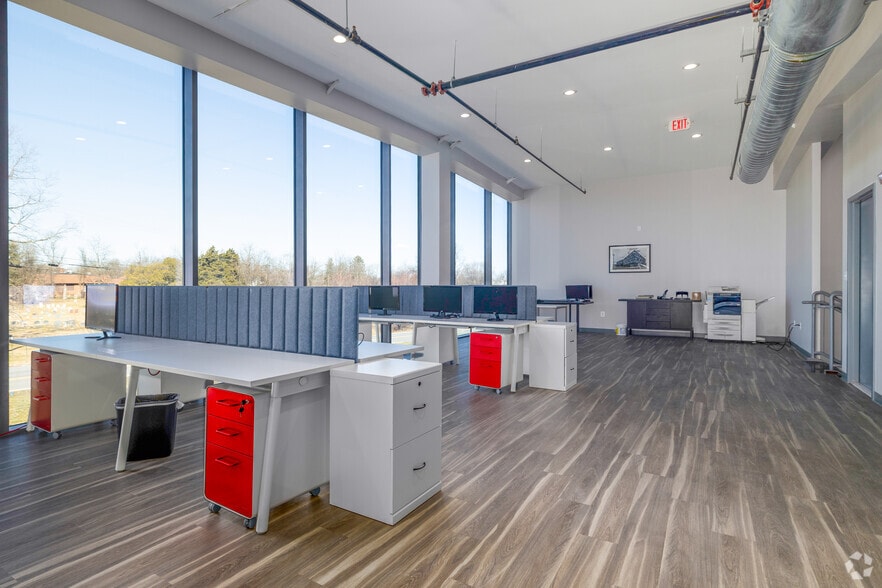 More Photos Of 410 Jack Enders Blvd, Berryville Industrial For Sale