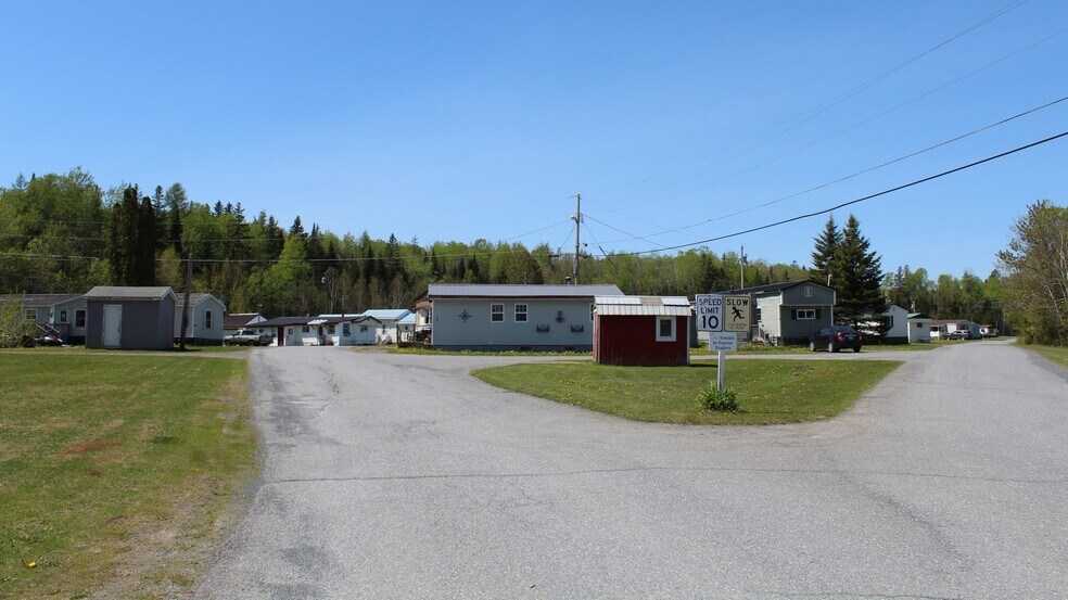 Primary Photo Of 590 Access Hwy, Caribou Manufactured Housing Mobile Home Park For Sale