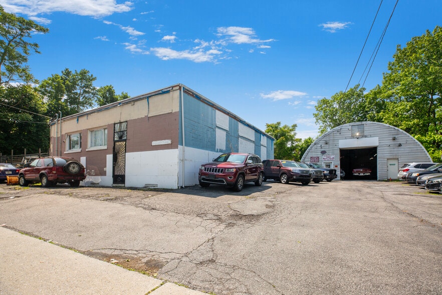 Primary Photo Of 15 N White St, Poughkeepsie Warehouse For Sale