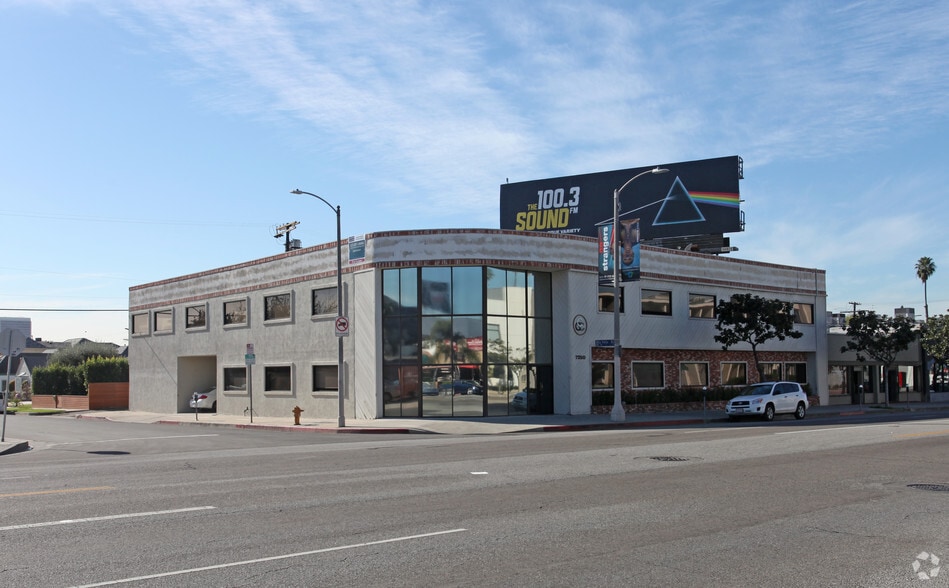 Primary Photo Of 7250 Beverly Blvd, Los Angeles Office For Lease
