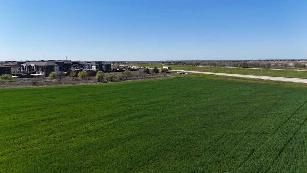 More Photos Of Hwy 360, Grand Prairie Land For Sale