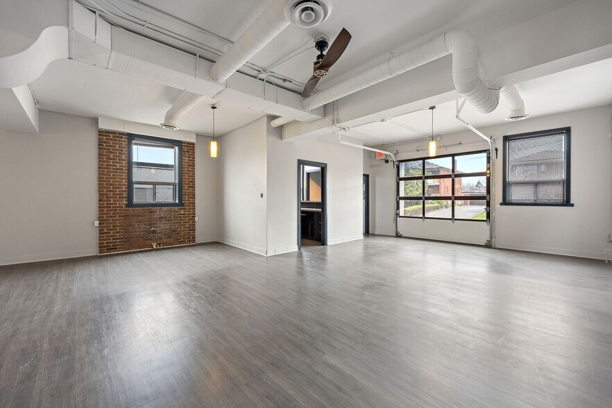 More Photos Of 42 Eugene St, Toronto Warehouse For Sale