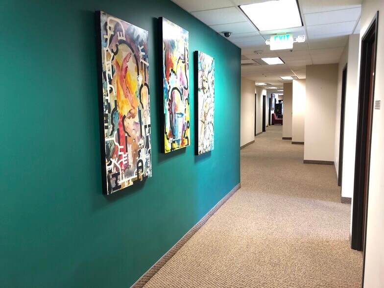 More Photos Of 961 Matley Ln, Reno Showroom For Lease