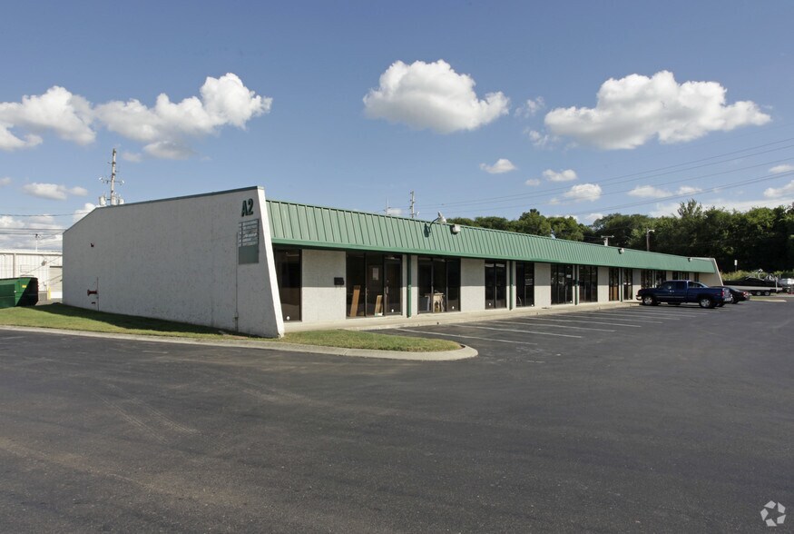 More Photos Of 118-122 Space Park Dr, Nashville Unknown For Lease