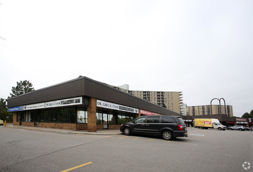 More Photos Of 699 Wilkins St, London Freestanding For Lease