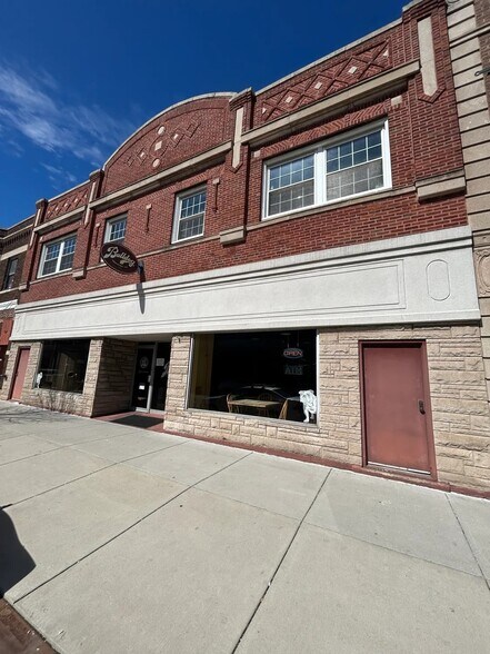 More Photos Of 1409-1414 119th St, Whiting Restaurant For Sale