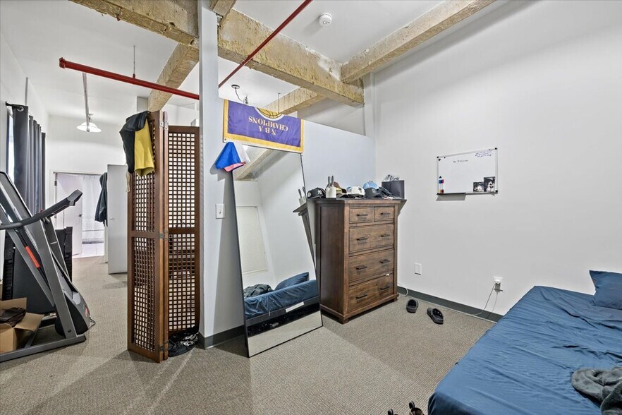 More Photos Of 128 N 8th St, Allentown Warehouse For Sale