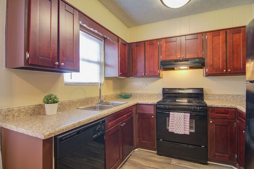 More Photos Of 2751 Hammondton Rd SE, Marietta Apartments For Sale