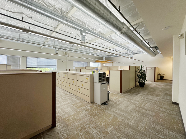 More Photos Of 990 Reserve Dr, Roseville Office For Sale