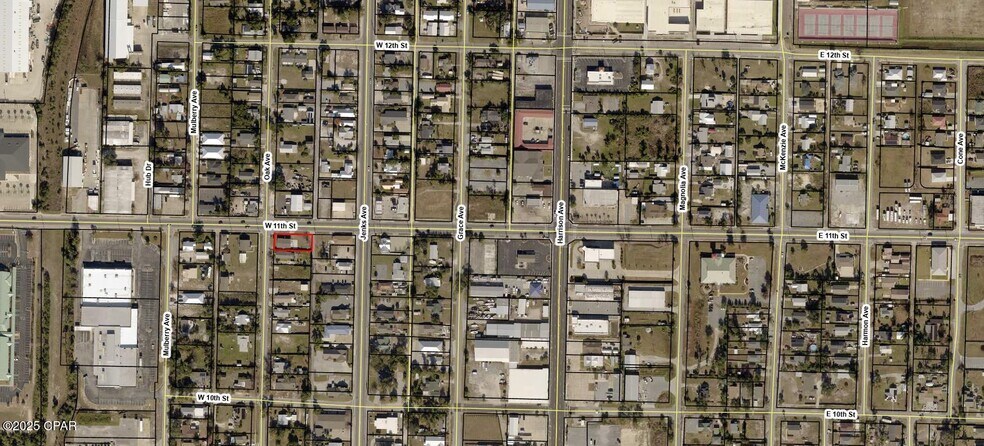 More Photos Of 215 W 11th St, Panama City Coworking Space