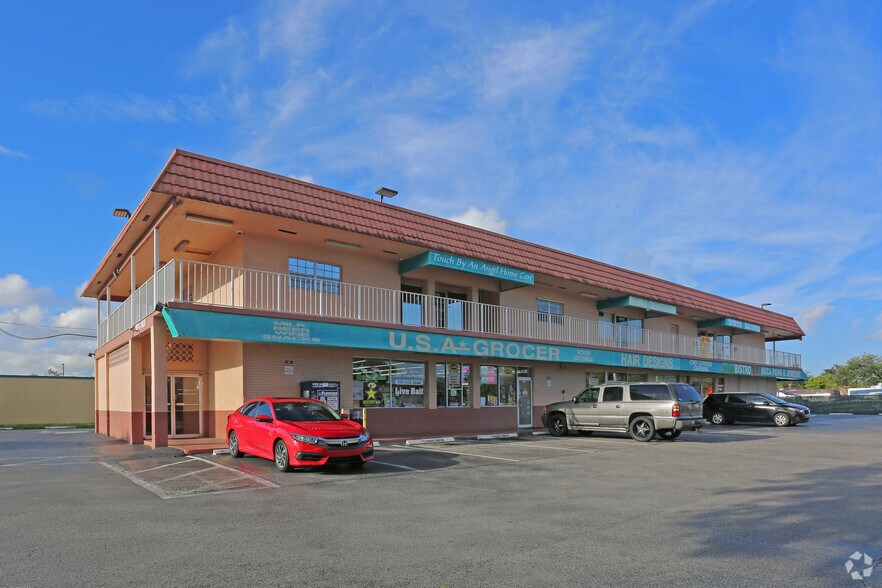 Primary Photo Of 9834-9850 Sandalfoot Blvd, Boca Raton General Retail For Sale