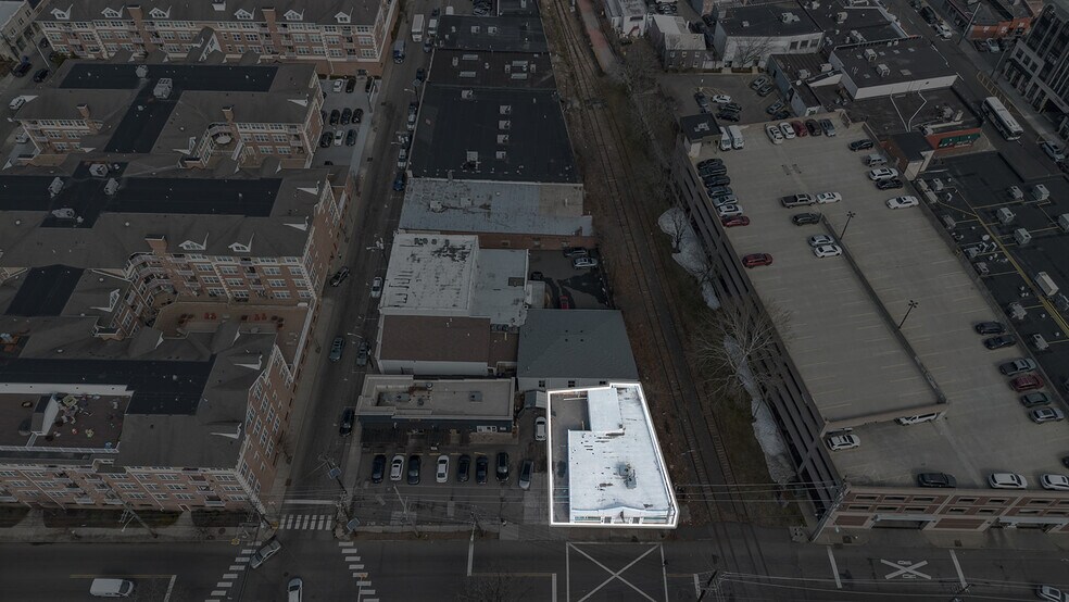 More Photos Of 1 W Englewood Ave, Englewood Freestanding For Lease