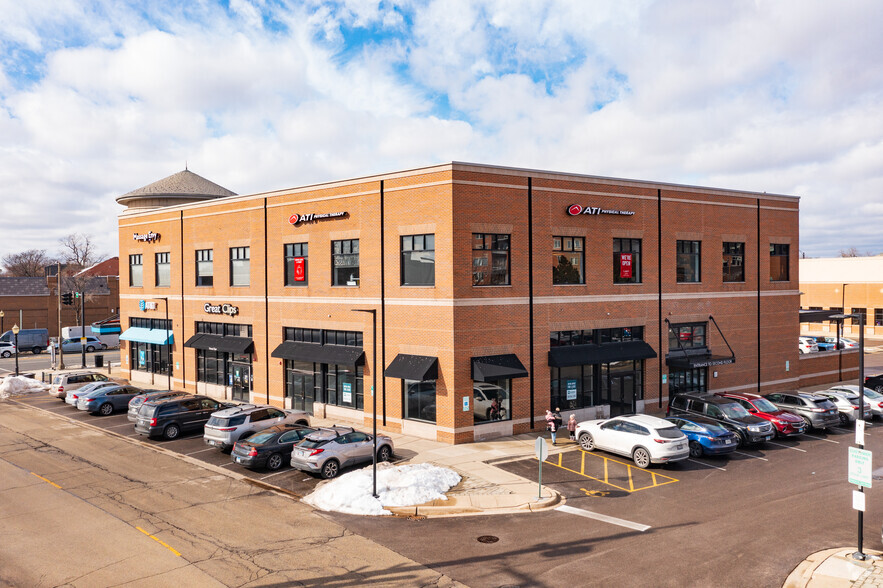 More Photos Of 1-15 N La Grange Rd, La Grange Storefront For Lease