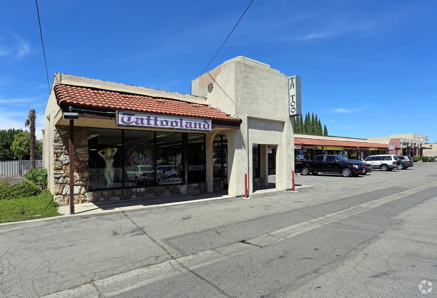 Primary Photo Of 2625-2641 W Lincoln Ave, Anaheim Unknown For Lease