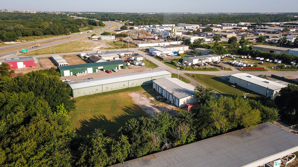 Primary Photo Of 1262 Eastgate Rd, Midlothian Warehouse For Sale