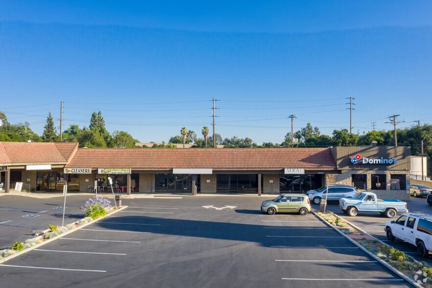 More Photos Of 706-728 E Foothill Blvd, San Dimas Storefront For Lease