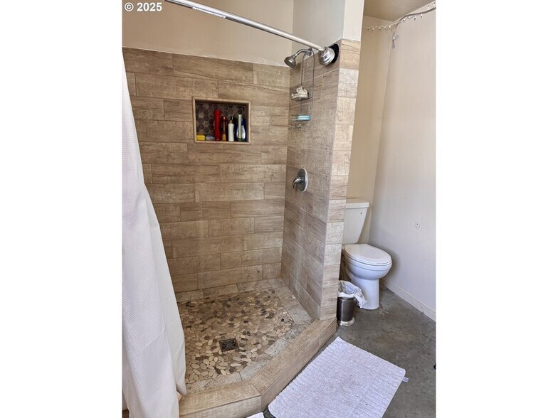 More Photos Of 38481 Sawmill Cutoff Ln, Halfway Warehouse For Sale