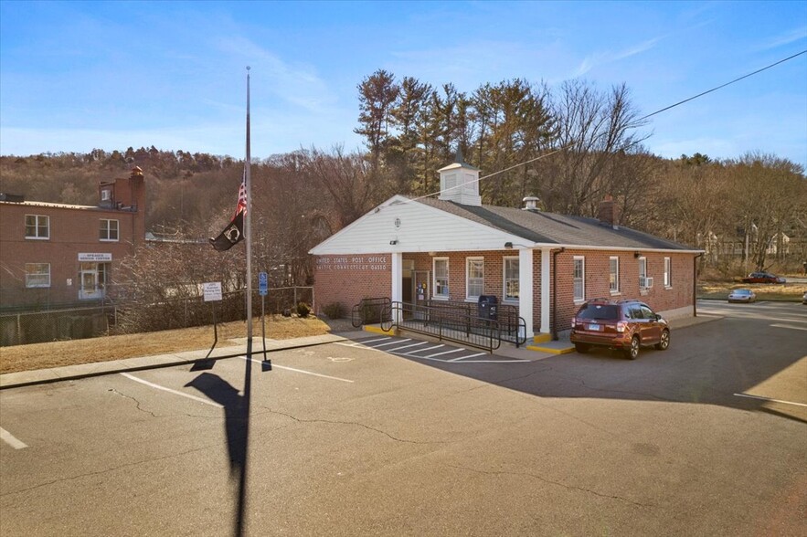 More Photos Of 2 Main St, Baltic Specialty For Sale