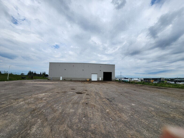 More Photos Of 473019 County Road 11, Amaranth Warehouse For Sale
