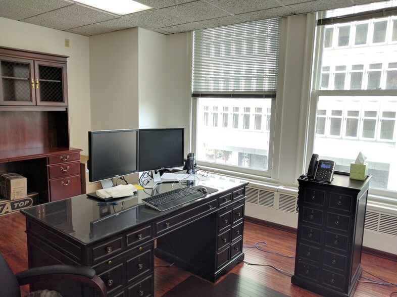 Photo of 12nd Floor Ste 1206