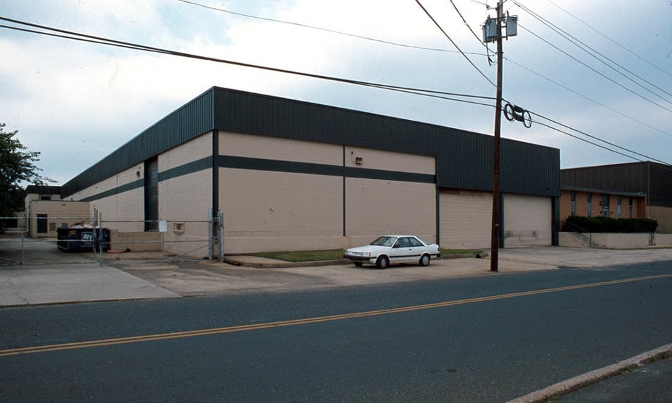 More Photos Of 875 Sherman Ave, Pennsauken Warehouse For Sale