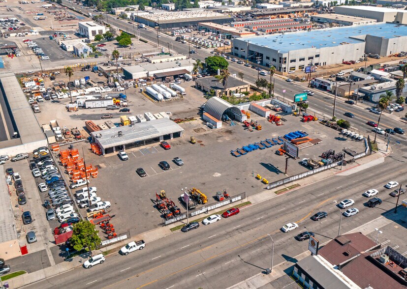More Photos Of 2635 E South Blvd, Long Beach Self Storage For Sale