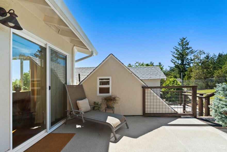 More Photos Of 7919 Empire Grade, Santa Cruz Multifamily For Sale