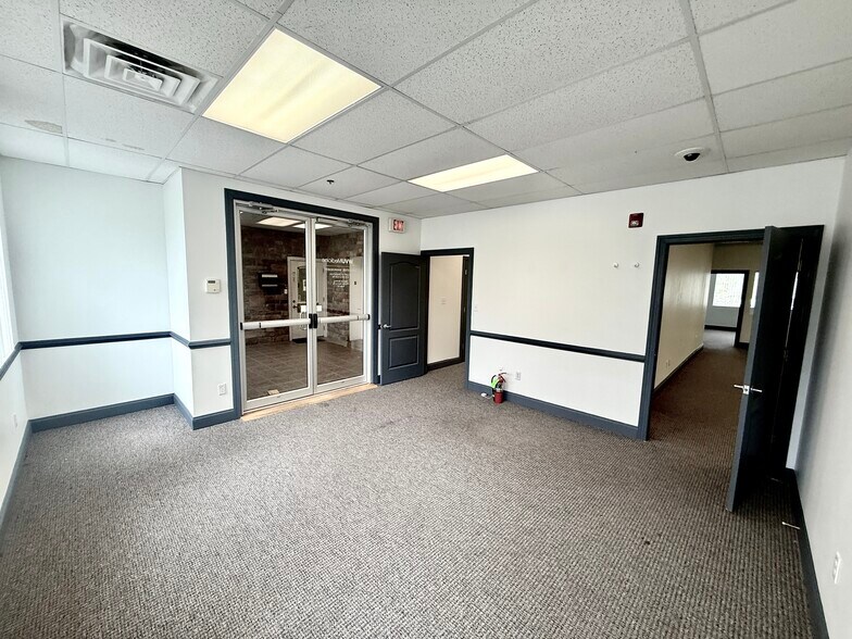 More Photos Of 1111 Van Voorhis Rd, Morgantown Medical For Lease