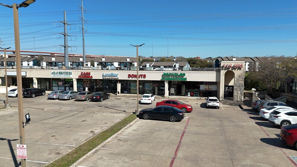 More Photos Of 1800 Valley View Ln, Irving Unknown For Lease