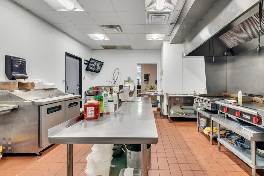 More Photos Of 5745 Golden Triangle Blvd, Fort Worth General Retail For Sale