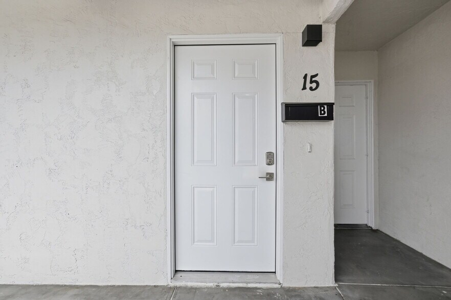 More Photos Of 2005 Highland Ave, National City Apartments For Sale