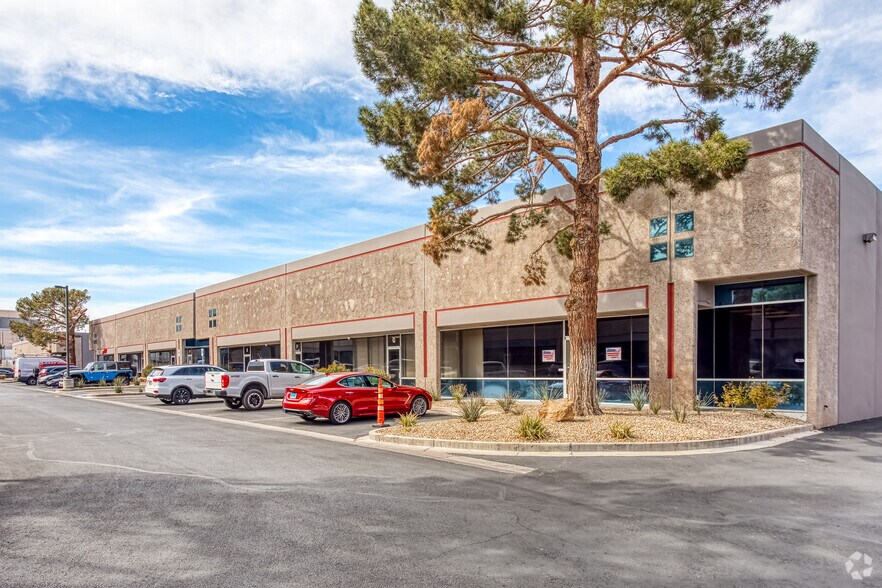 More Photos Of 4610 Arville St, Las Vegas Unknown For Lease