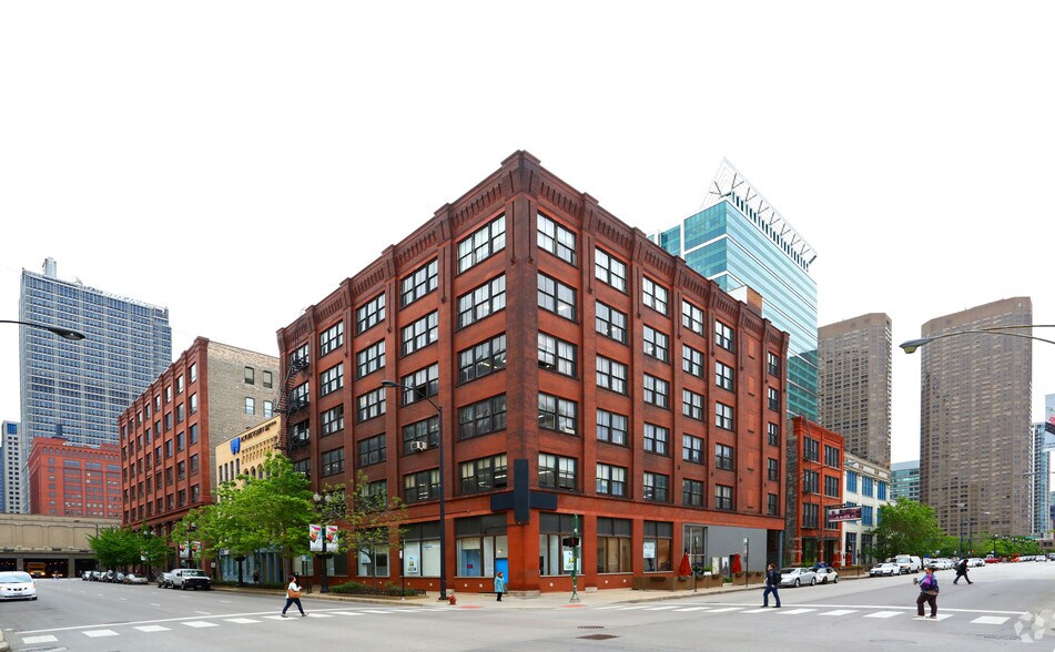 More Photos Of 133 N Jefferson St, Chicago Loft Creative Space For Lease
