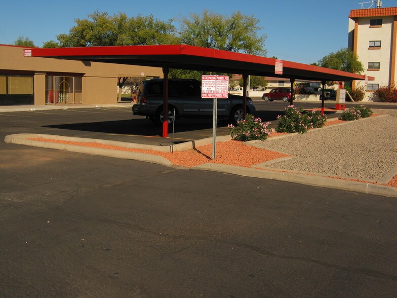 More Photos Of 4045 E McDowell Rd, Phoenix Office For Lease