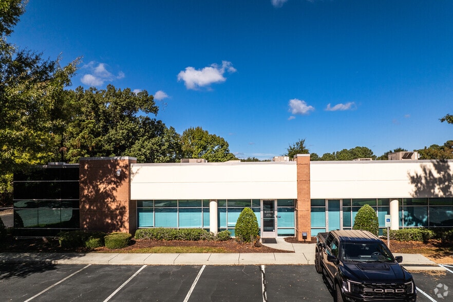 More Photos Of 3637 Sentara Way, Virginia Beach Office For Lease