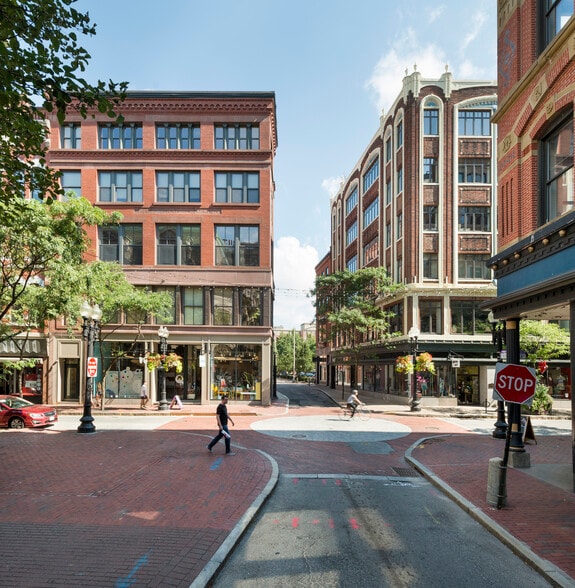 Primary Photo Of 210 Westminster St, Providence Storefront Retail Residential For Lease