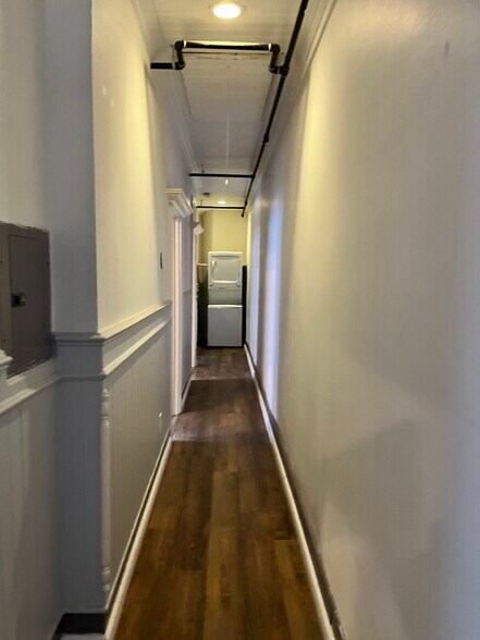 More Photos Of 437-439 Main St, Placerville Storefront Retail Office For Lease