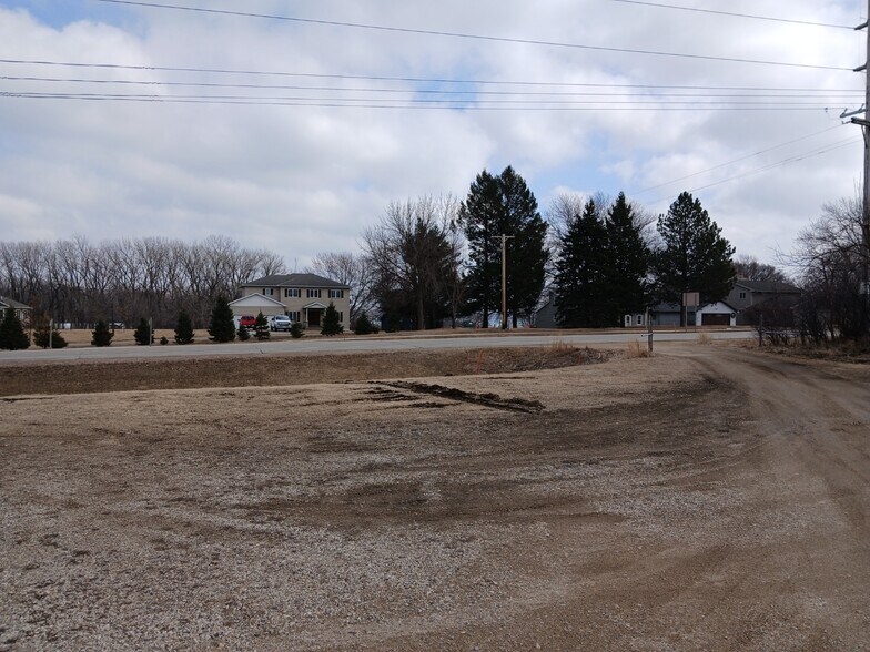 More Photos Of 1945 Highway 86, Milford Office For Sale