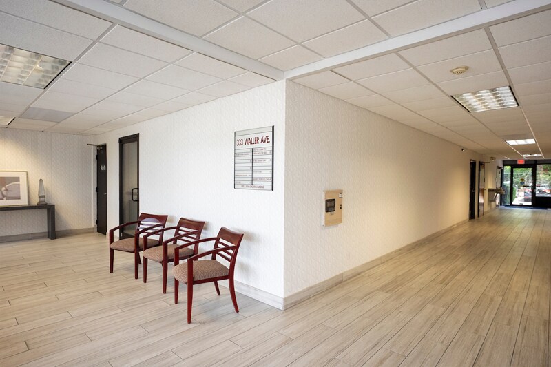 More Photos Of 333 Waller Ave, Lexington Medical For Sale