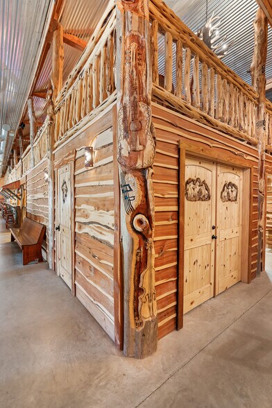 More Photos Of 2692 Highway 105 W, Navasota Specialty For Sale