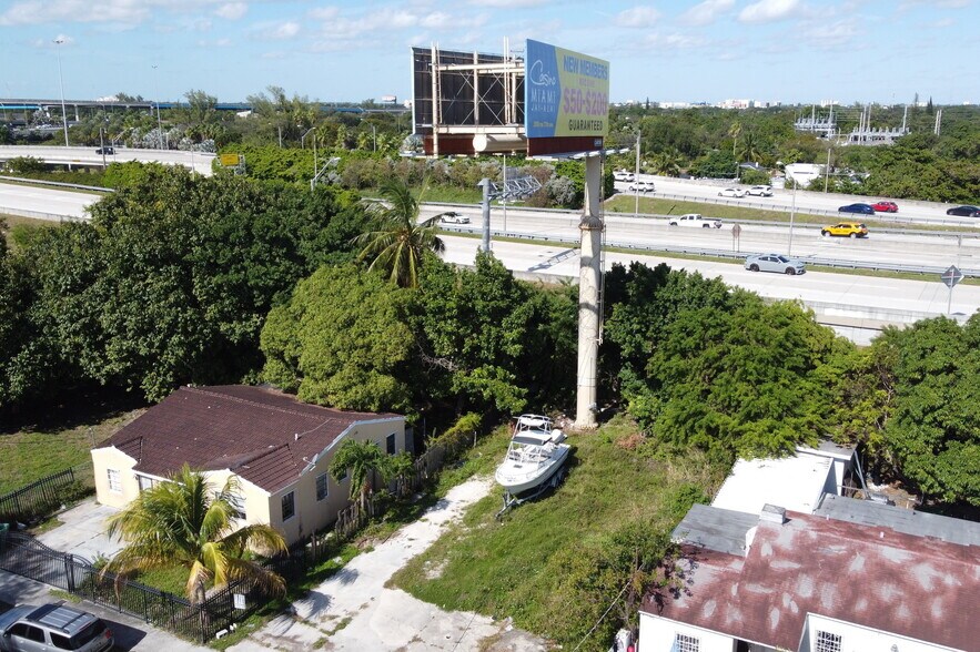 More Photos Of 321 NW 37th St, Miami Land For Sale