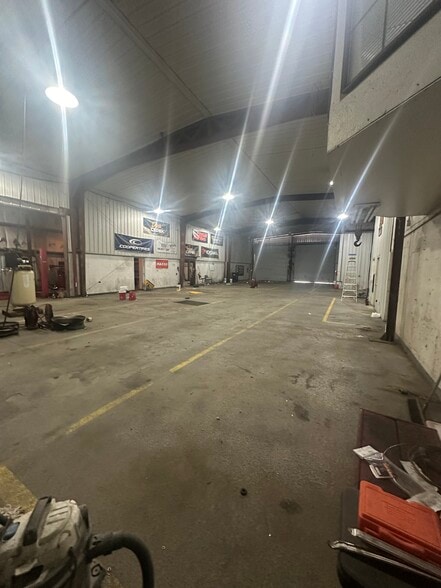 More Photos Of 3265 S Eufaula Ave, Eufaula Truck Stop For Sale