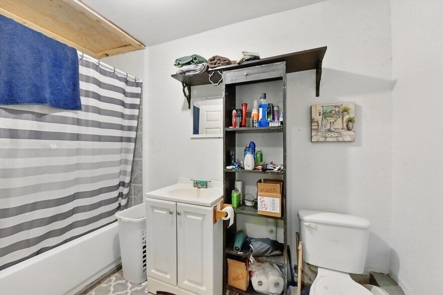 More Photos Of 22839 Highway 146 N, Cleveland Convenience Store For Sale