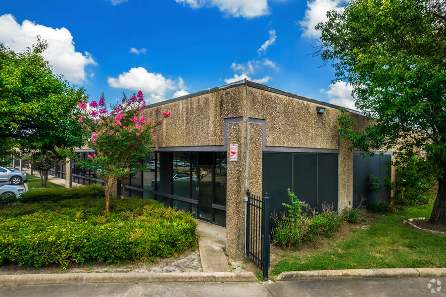 Primary Photo Of 4210-4290 Lockfield St, Houston Light Distribution For Lease