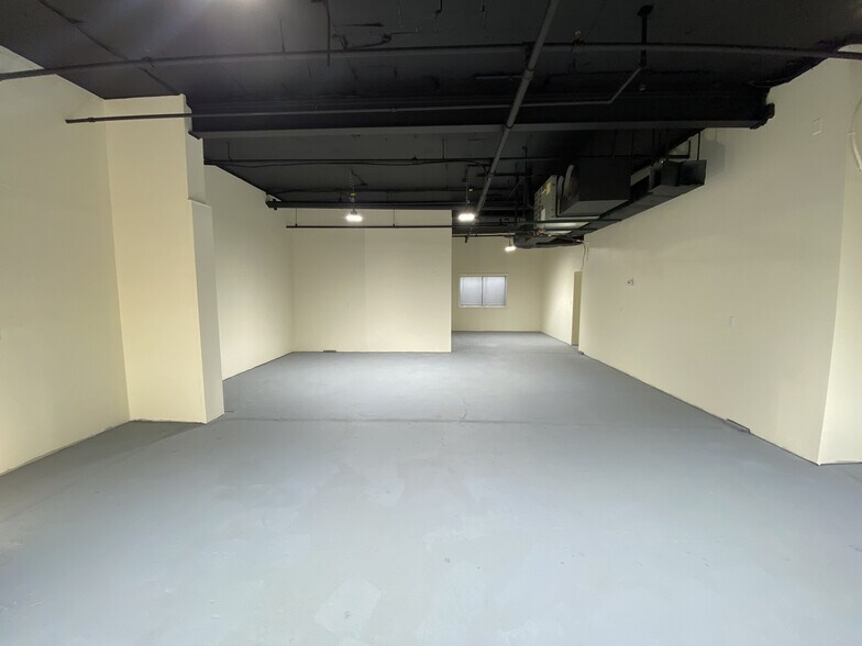 Primary Photo Of 300 Waverly Ave, Mamaroneck Research And Development For Lease