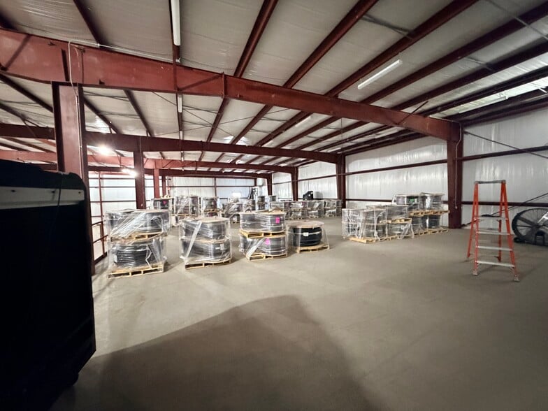 More Photos Of 2205 Bremer Rd, Fort Wayne Warehouse For Sale