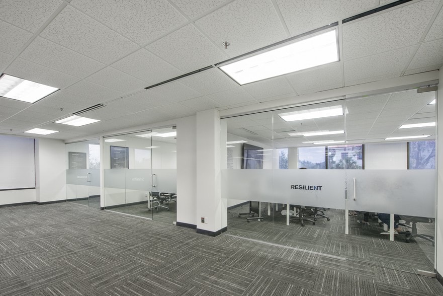 More Photos Of 850 E Altamonte Dr, Altamonte Springs Office For Lease