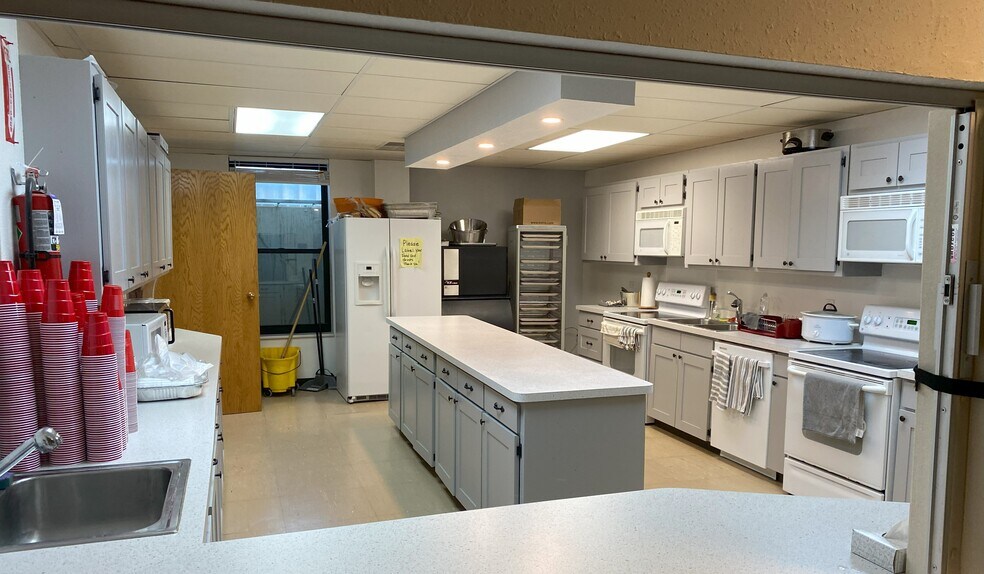 More Photos Of 6495 S Colorado Blvd, Centennial Religious Facility For Sale