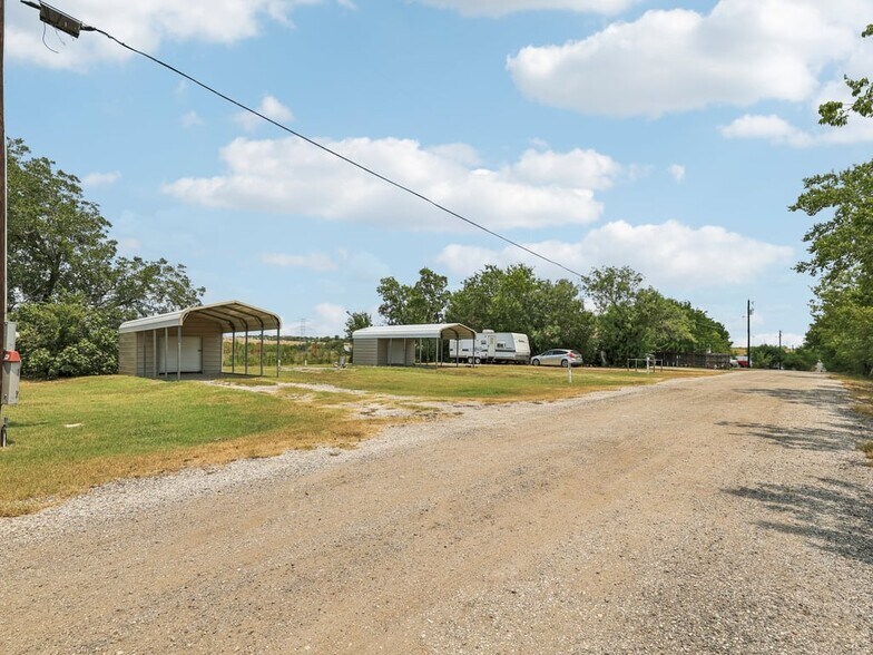 More Photos Of TBD Bluebonnet Road and N HWY 183 hwy, Lockhart Land For Sale